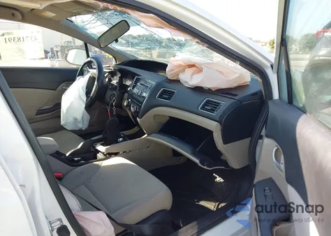 2013 Honda Civic Lx z USA, uszkodzony, nr VIN 19XFB2F58DE003003